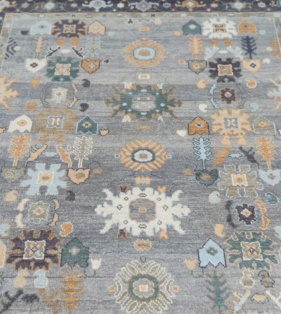 Hand Knotted Wool Oushak Rug, Turkish Style Geometric Carpet (8x10)