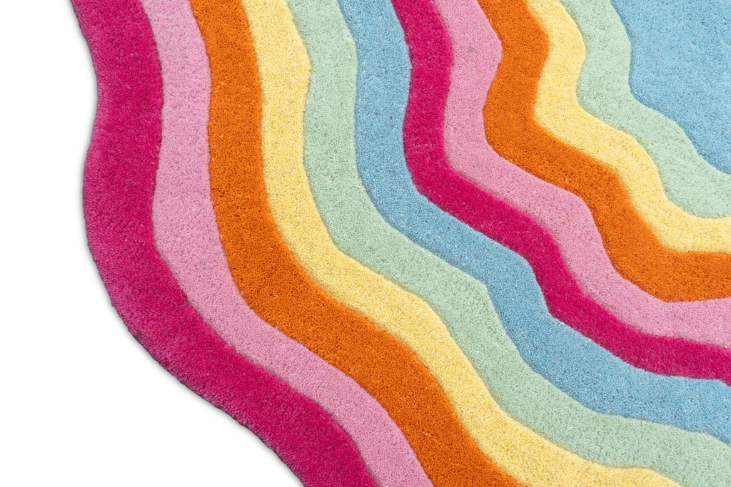 Sunburst Bloom Hand-Tufted Wool Rug – Multicolor Wave Design