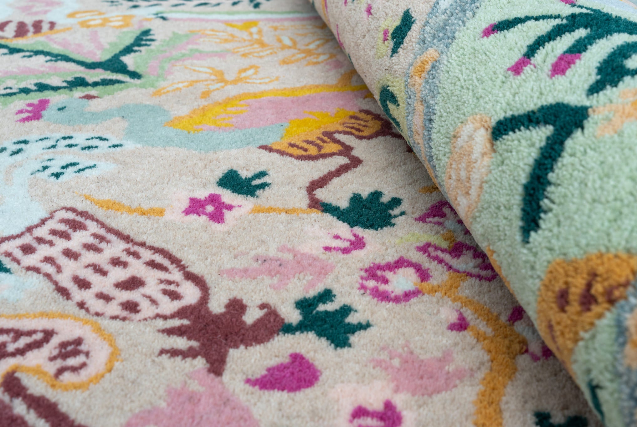 Eden Tapestry Hand-Tufted Wool Rug – Botanical Garden Design