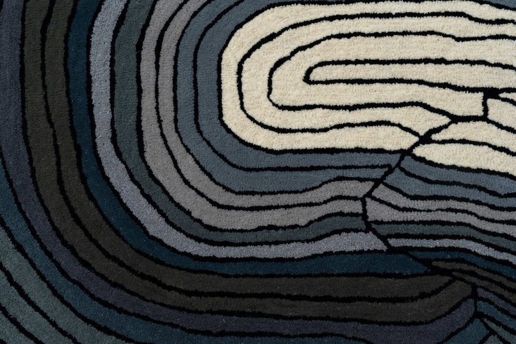Geode Flow Hand-Tufted Wool Rug – Midnight Blue & Charcoal Layers
