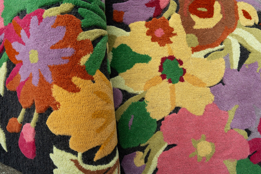 Midnight Bloom Hand-Tufted Wool Rug – Vibrant Floral Garden Design